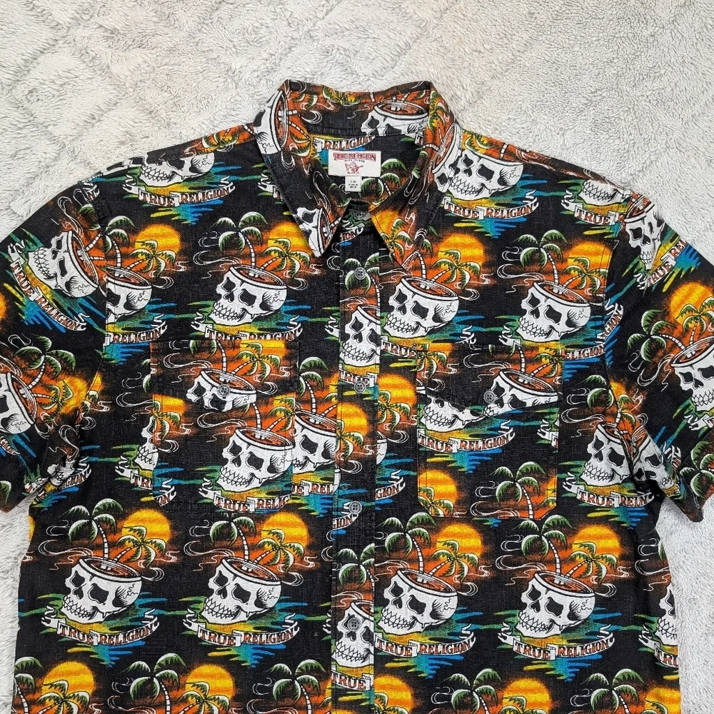 True Religion Shirt Mens L Black Skull Hawaiian Utility Short Sleeve Travel